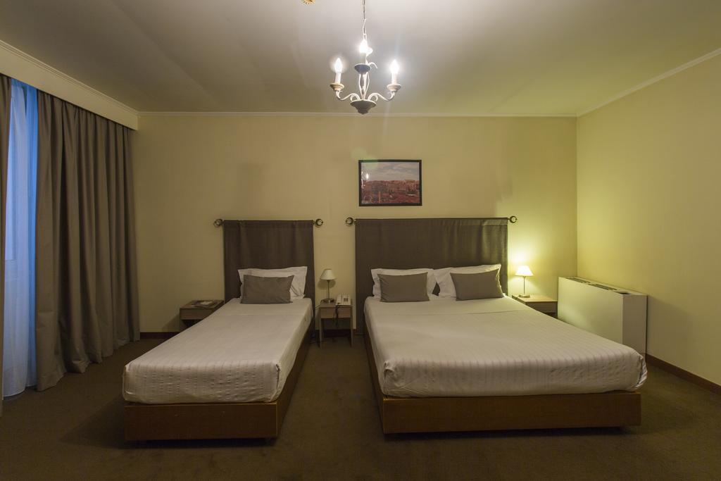 Ever Lisboa City Center Hotel Bagian luar foto