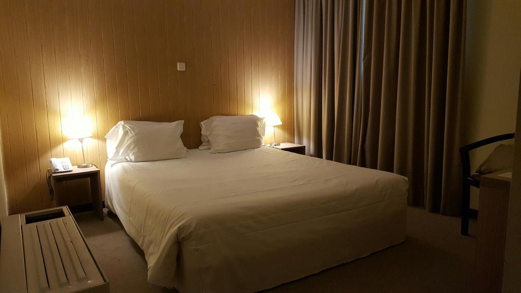 Ever Lisboa City Center Hotel Bagian luar foto