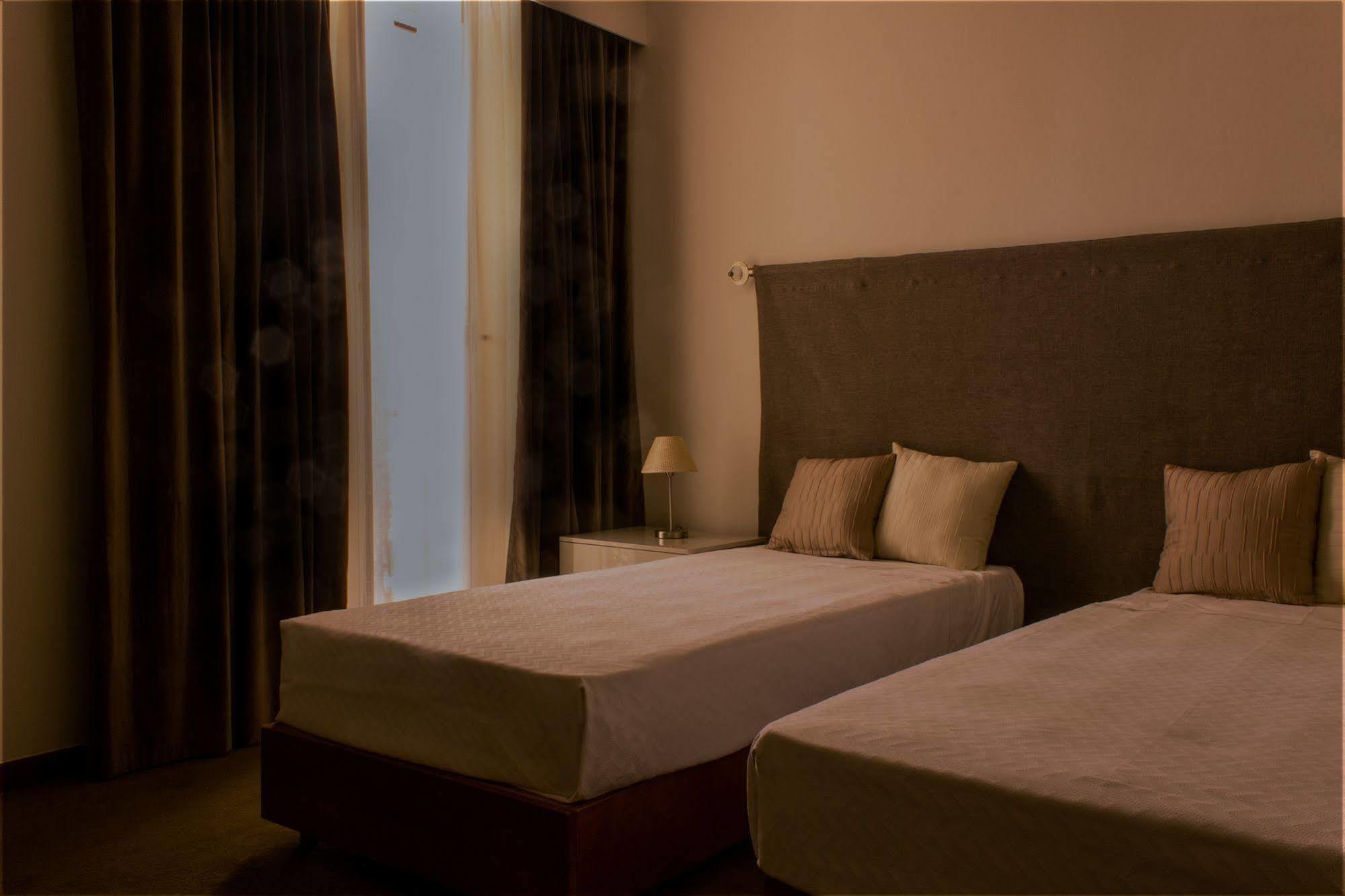 Ever Lisboa City Center Hotel Bagian luar foto
