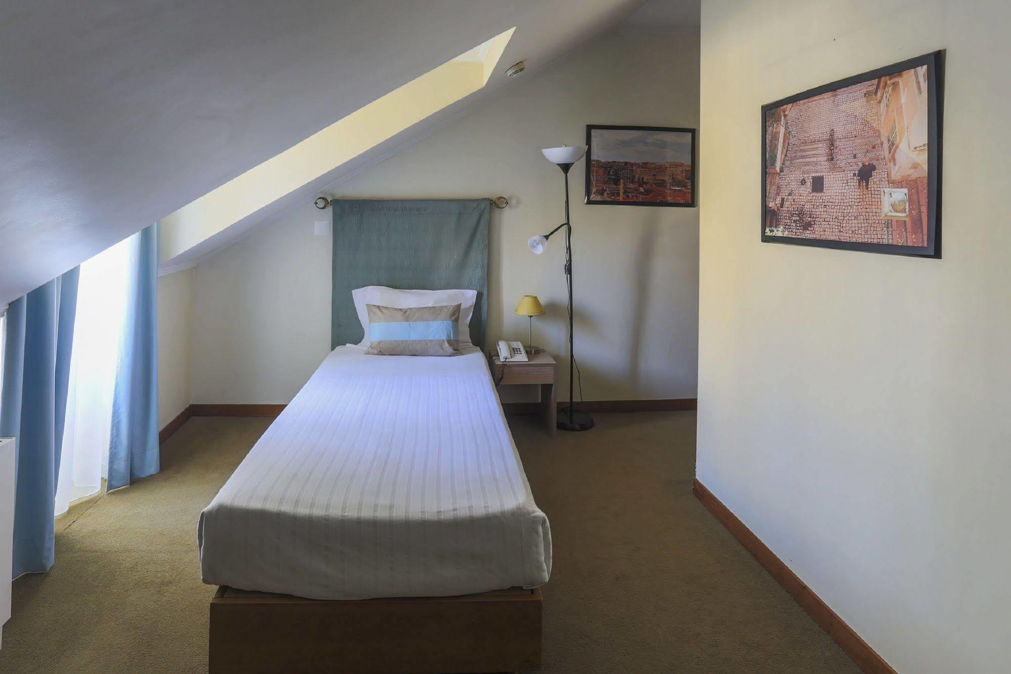 Ever Lisboa City Center Hotel Bagian luar foto